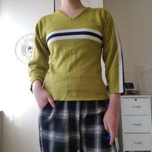 Vintage v-neck green sweater unif inspired